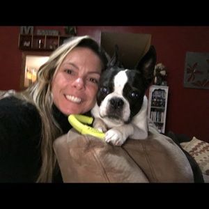 Meet your Posher, Jennifer